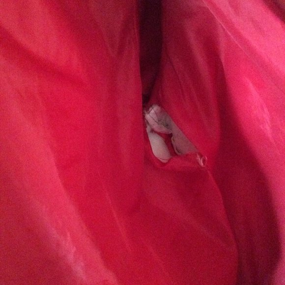 Red Guess puff jacket - Picture 6 of 6